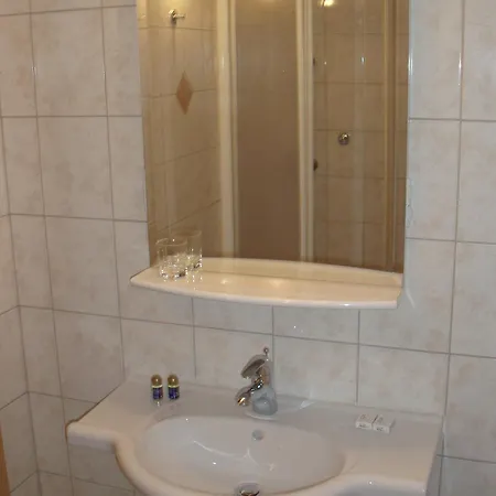 Divjak Bed & Breakfast 3*