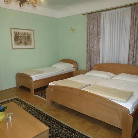 Bed & Breakfast Divjak